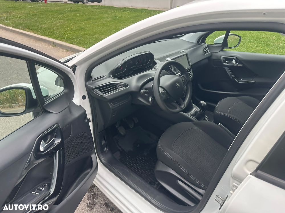 Peugeot 208 1.6 BlueHDi FAP Active - 13