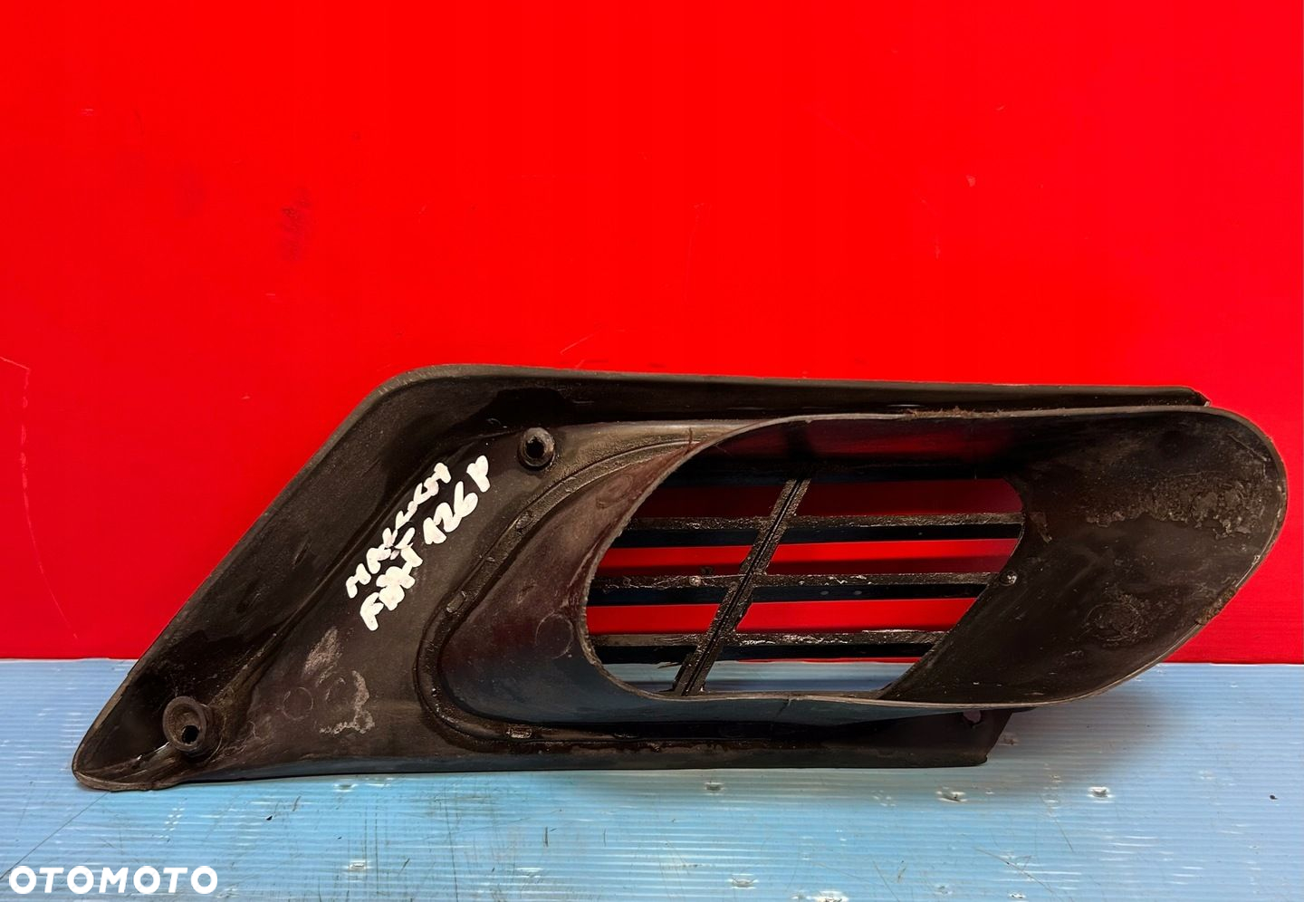 LEWA BOCZNA KRATKA WLOTU POWIETRZA FIAT 126P MALUCH - 4