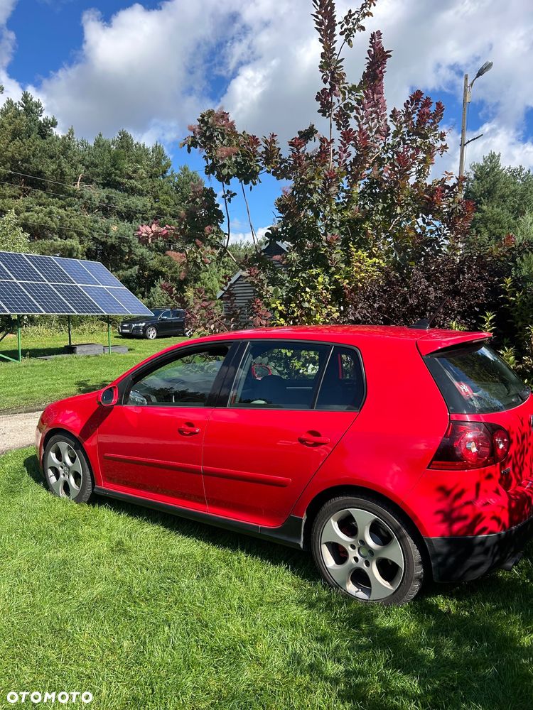 Volkswagen Golf - 4