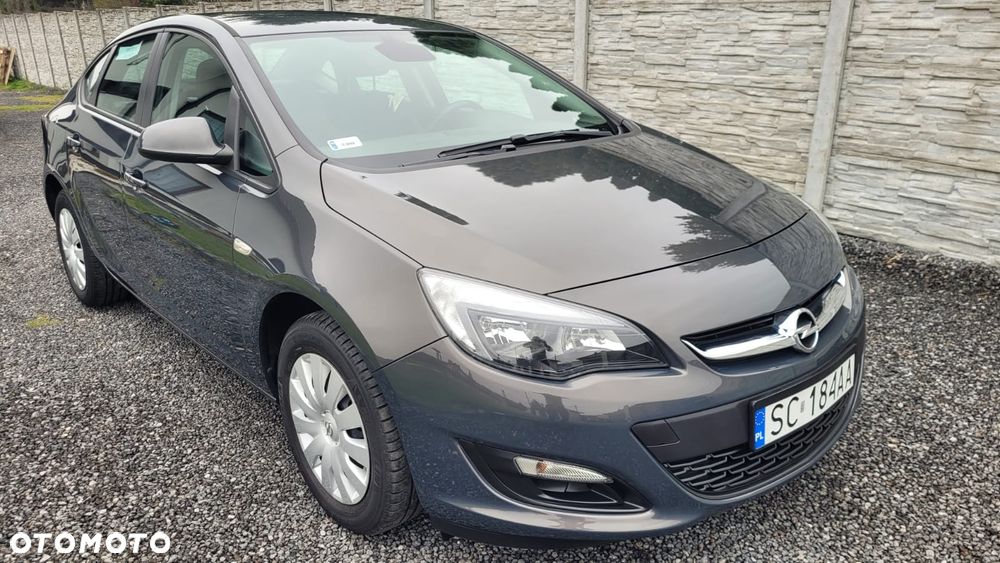 Opel Astra 1.6 Enjoy EU6 - 13