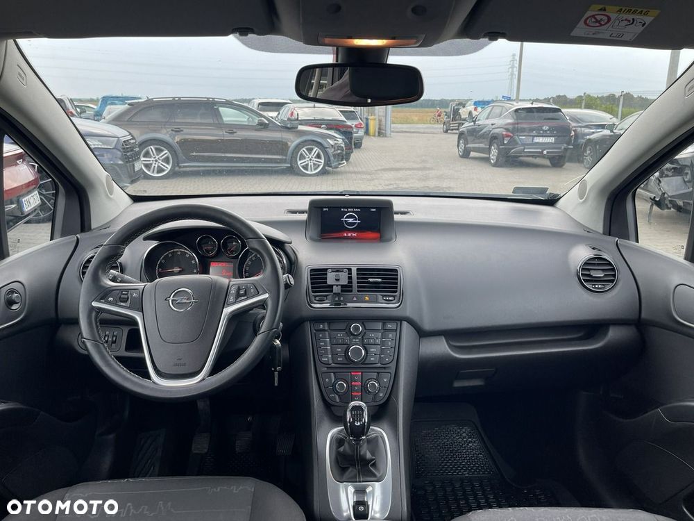 Opel Meriva 1.4 T Essentia - 9
