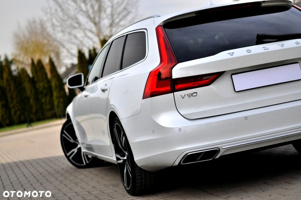 Volvo V90 D4 SCR Momentum Pro - 14
