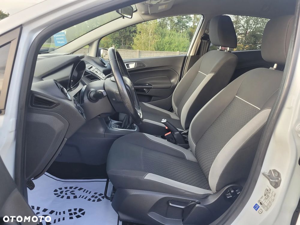 Ford Fiesta - 13