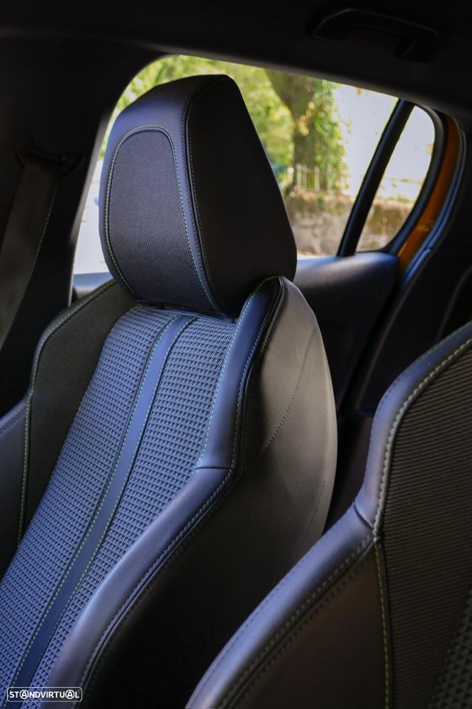 Peugeot 208 1.2 PureTech GT Line EAT8 - 10