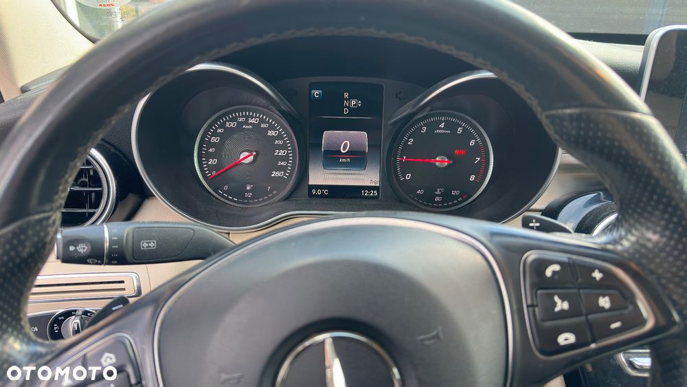 Mercedes-Benz Klasa C 300 7G-TRONIC Avantgarde - 8