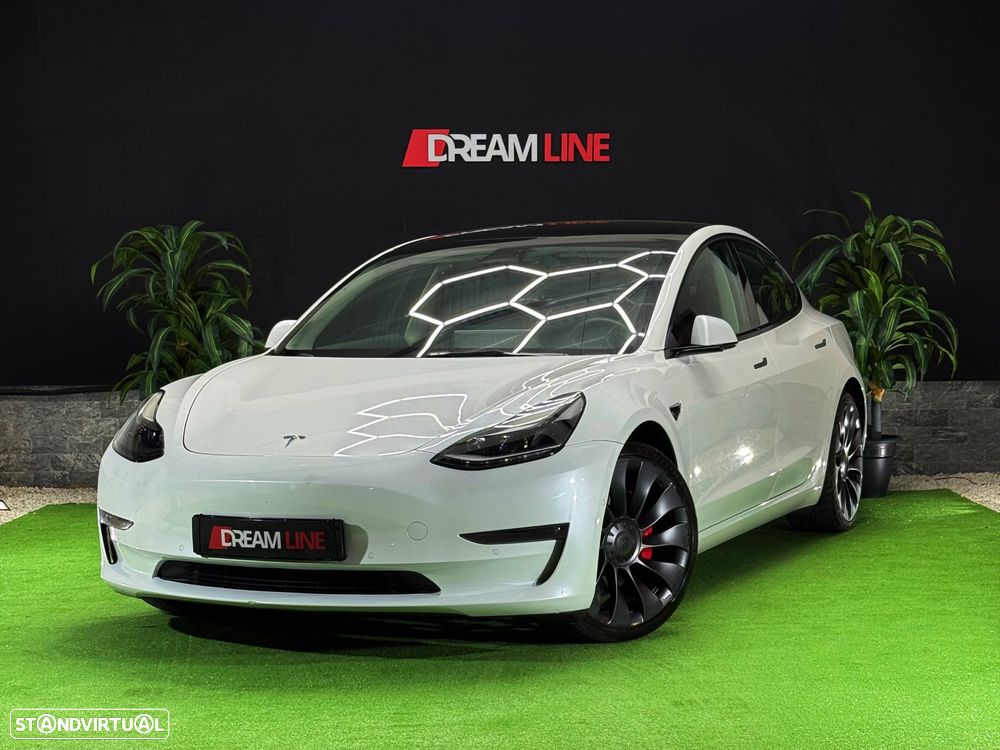 Tesla Model 3 Long Range AWD Dual Motor Performance - 1