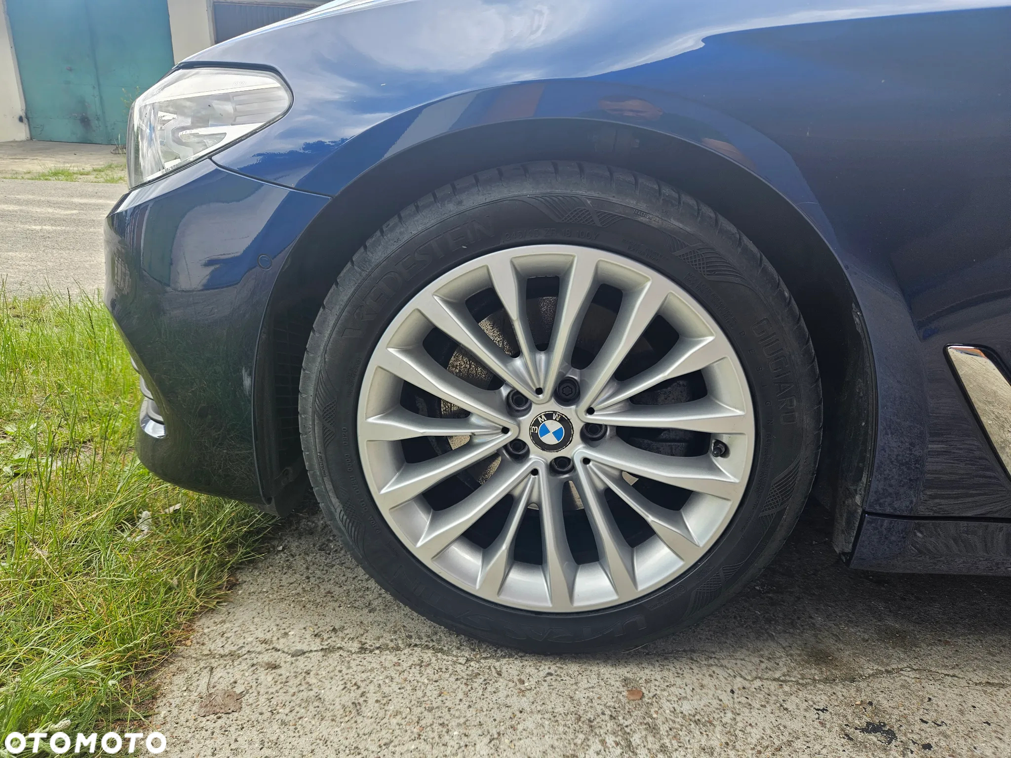BMW Seria 5 520d Luxury Line sport - 37
