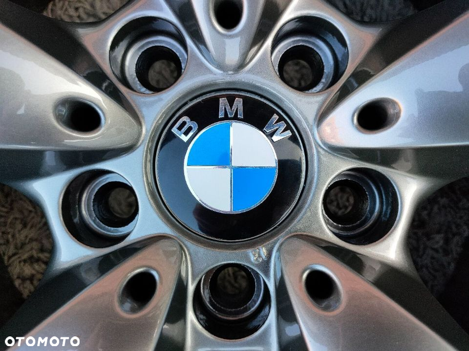 Oryginalne felgi 17 BMW E60 ET20 5x120 E65 E39 E46 xDrive E36 F10 E90 E32 E38 E92 X1 X3 Styling 138 - 4