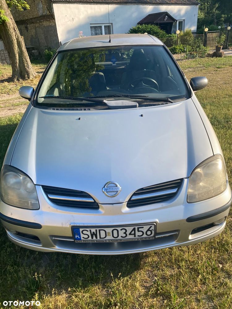 Nissan Almera - 9