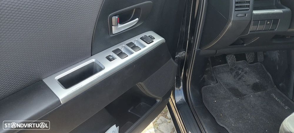 Mazda 5 MZR-CD 2.0 Comfort - 8