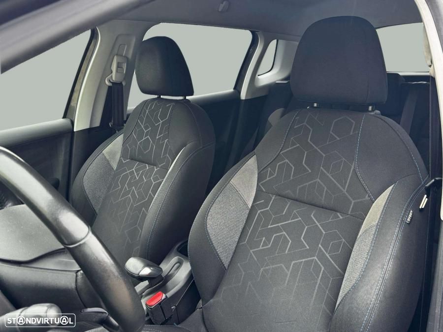 Peugeot 2008 1.2 PureTech Style - 10