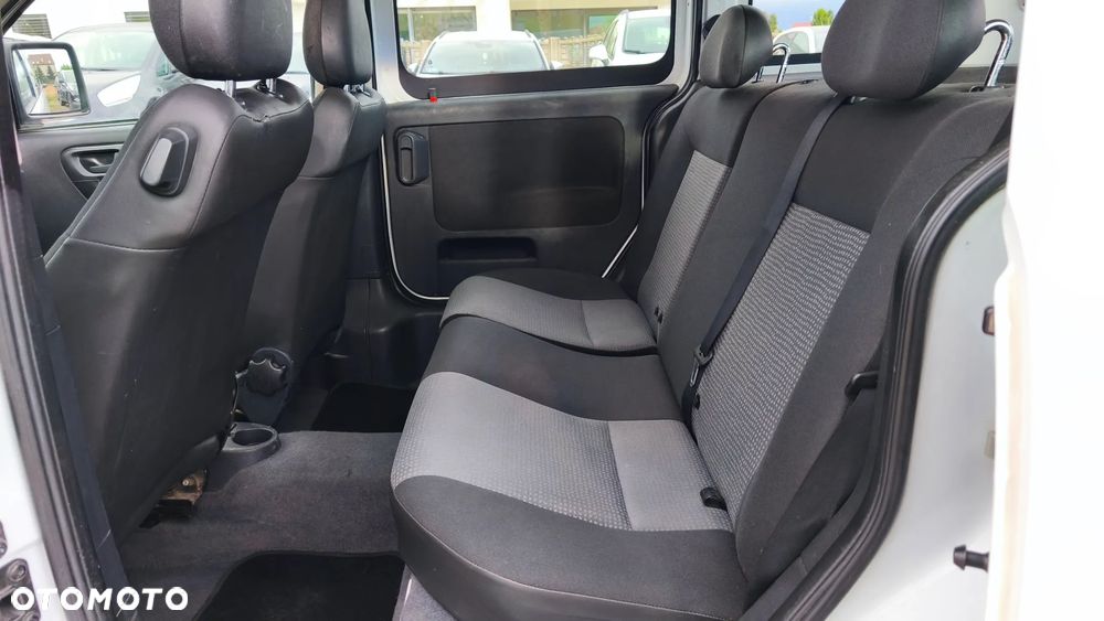 Opel Combo - 29