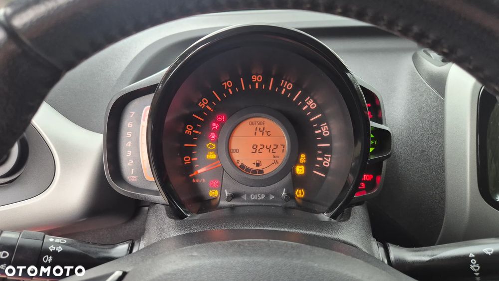 Toyota Aygo x-clusiv - 20