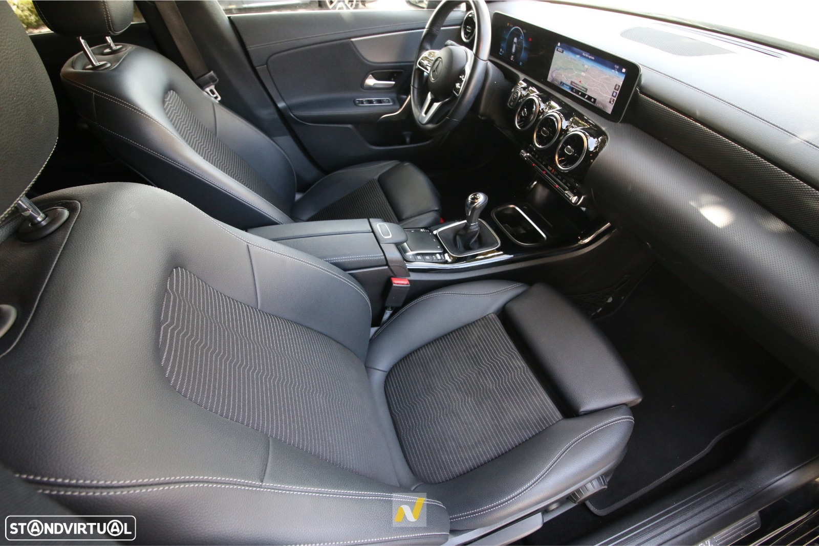 Mercedes-Benz CLA 180 d Shooting Brake Style Plus - 24