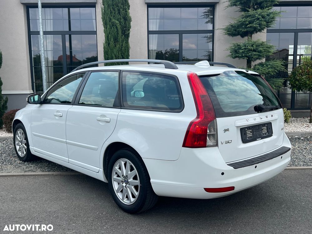 Volvo V50 2.0 D Kinetic - 5