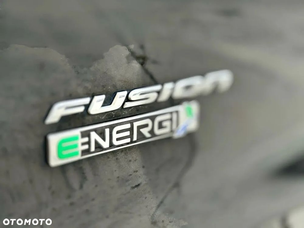 Ford Fusion 2.0 EcoBoost Titanium - 10