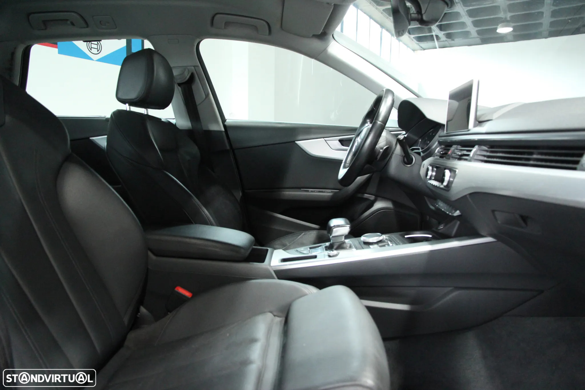 Audi A4 Avant 2.0 TDI Design S tronic - 7