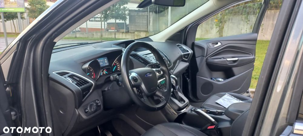 Ford Kuga 1.5 EcoBoost 4x4 Titanium - 19