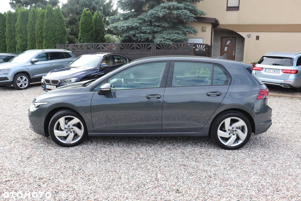 Volkswagen Golf VIII 2.0 TDI Life Plus - 12