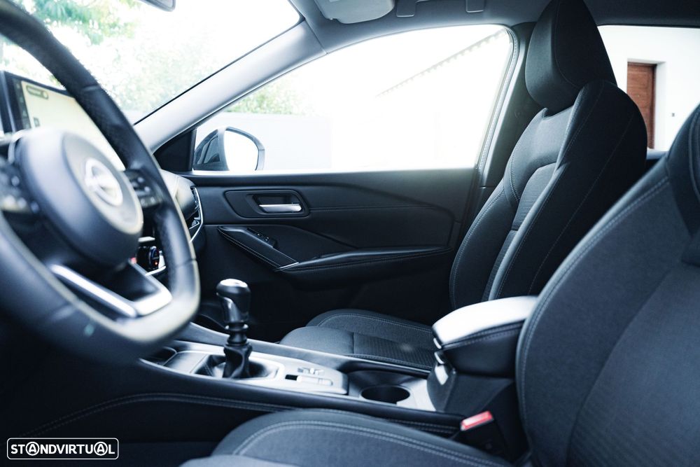 Nissan Qashqai 1.3 DIG-T N-Connecta J18 Led - 51