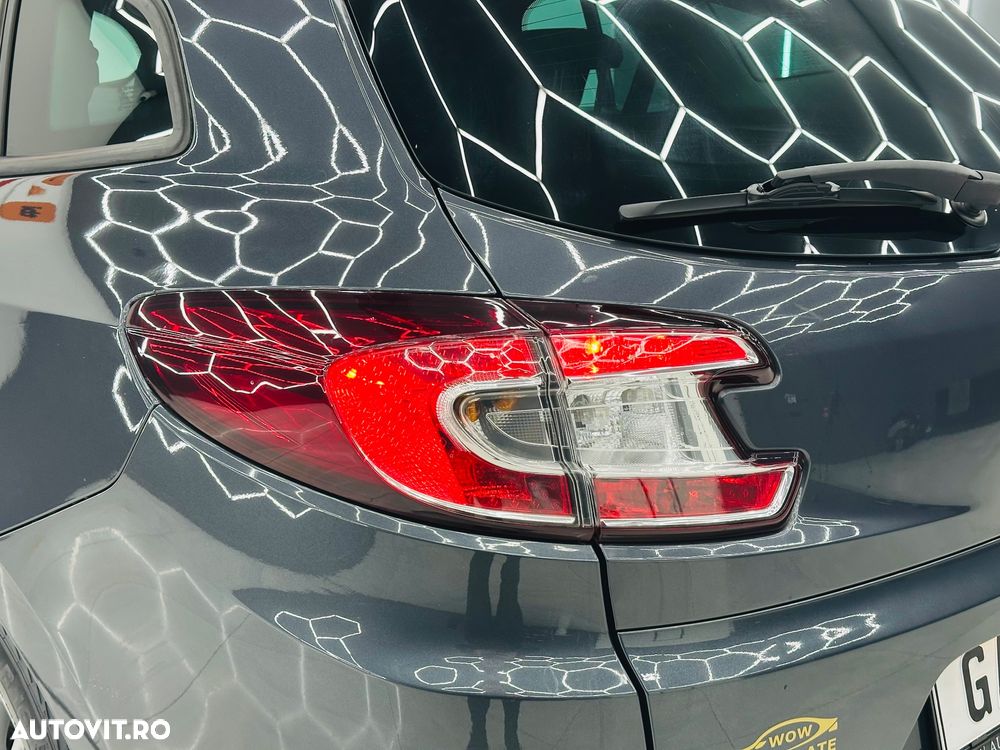 Renault Megane Sport Tourer 1.5 dCi GT Line - 11