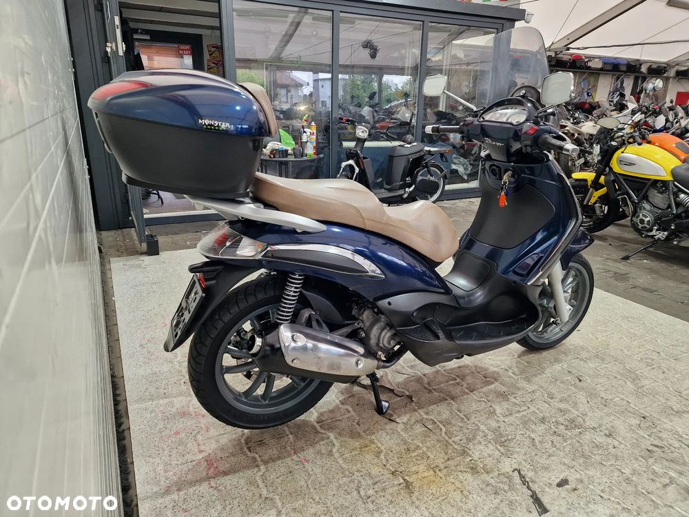 Piaggio Beverly - 19