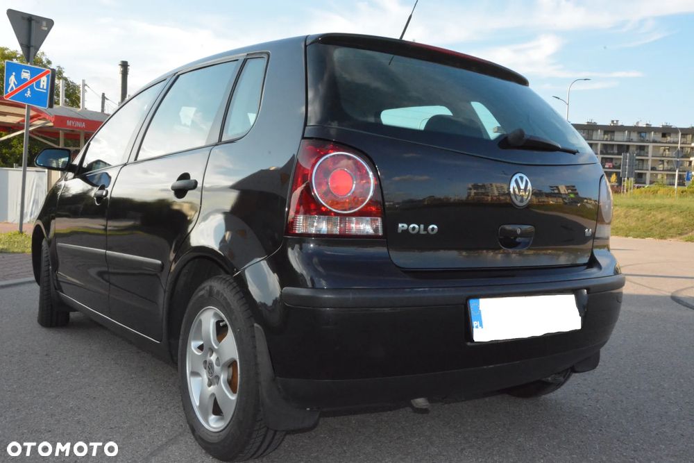 Volkswagen Polo 1.4 16V Trendline - 2