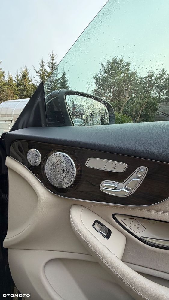 Mercedes-Benz Klasa C 300 9G-TRONIC - 3