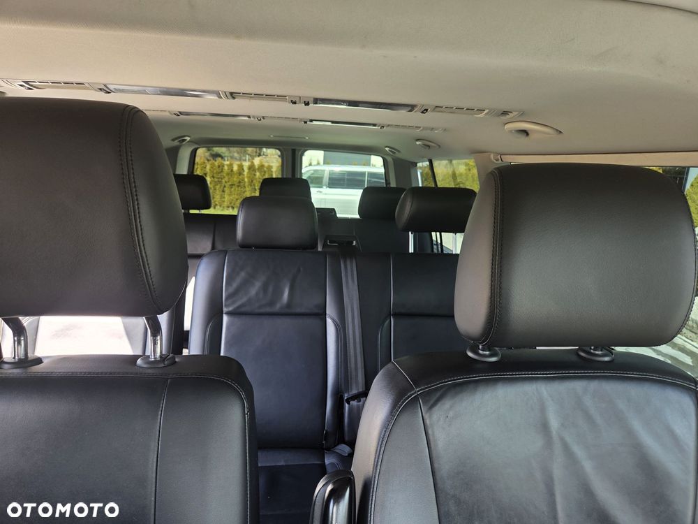 Volkswagen Caravelle 2.0 TDI L2 Comfortline DSG - 9