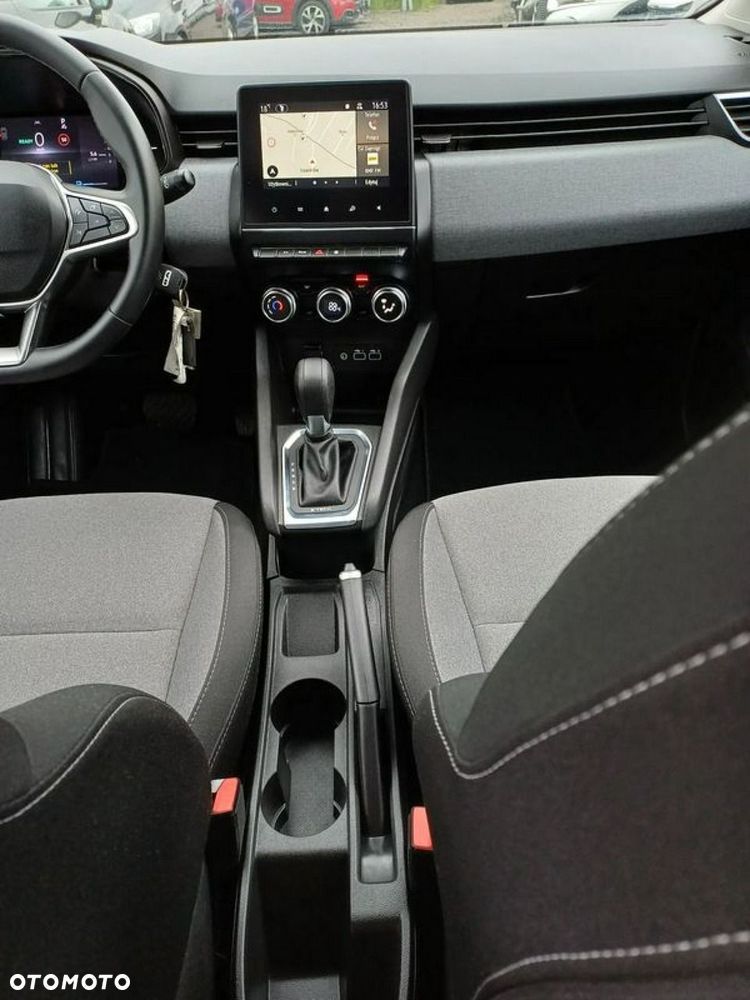 Renault Clio - 23