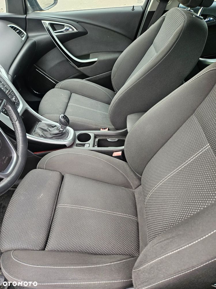 Opel Astra 1.4 Turbo - 6