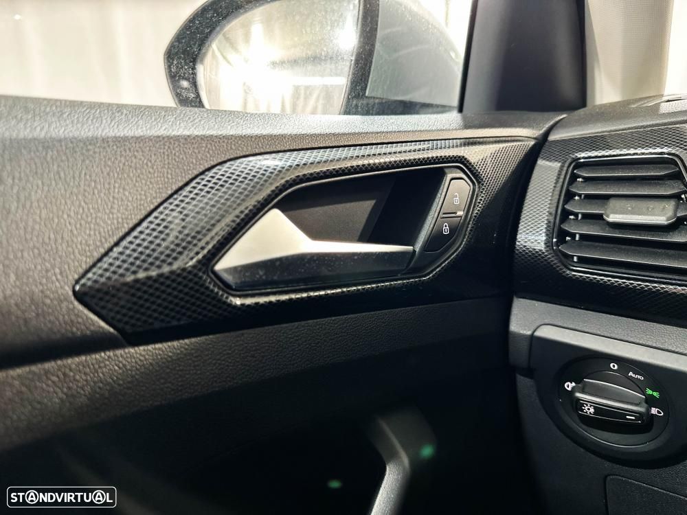 VW T-Cross 1.0 TSI OPF Life - 40