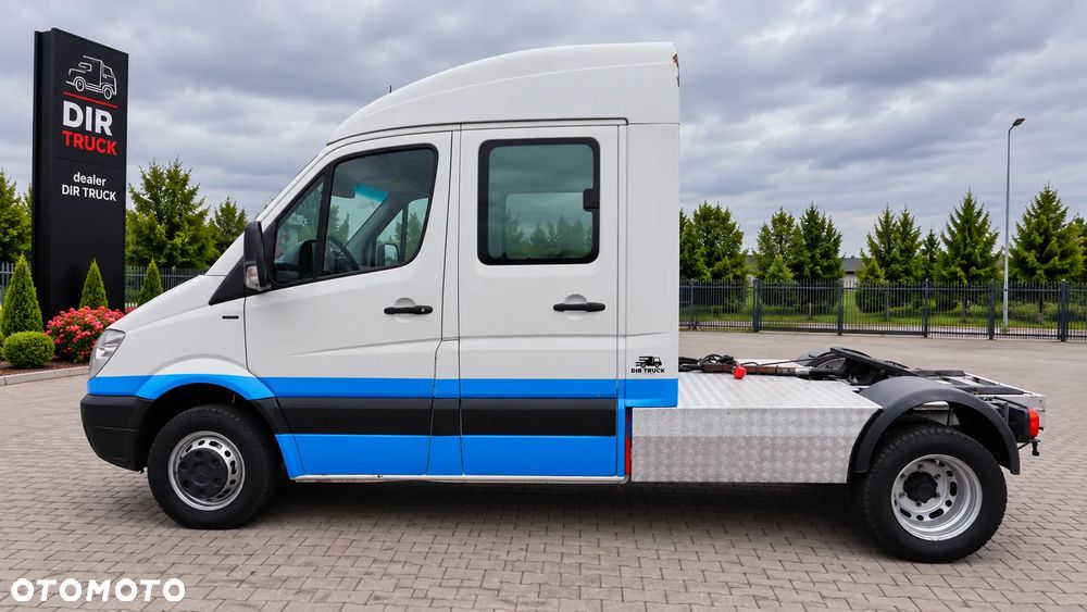 Mercedes-Benz Sprinter - 6