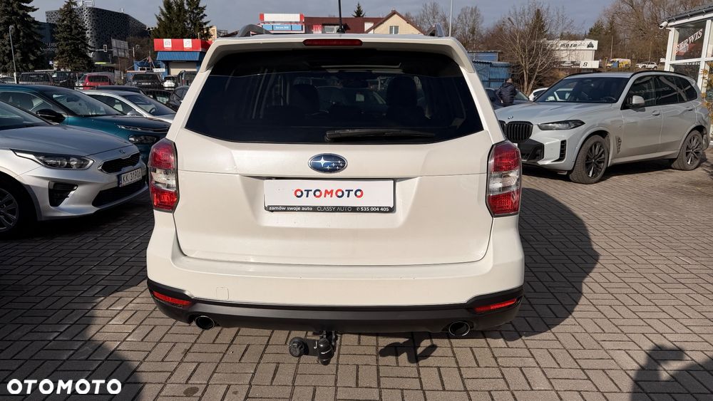 Subaru Forester 2.0XT Lineartronic Platinum - 12