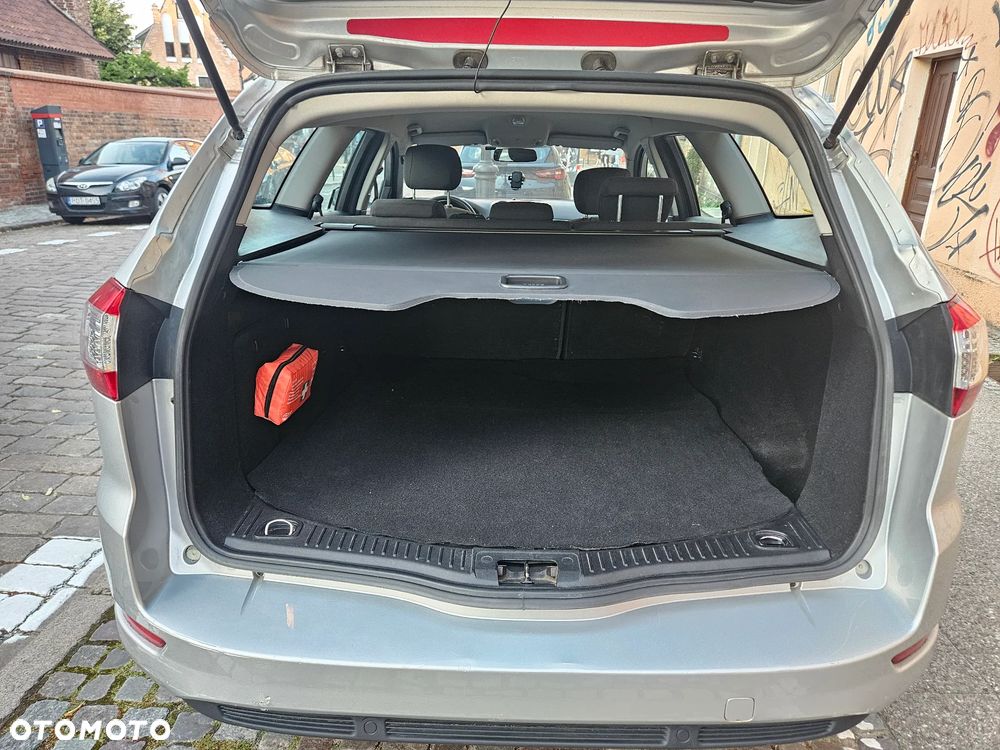 Ford Mondeo 2.0 TDCi Silver X Plus - 9
