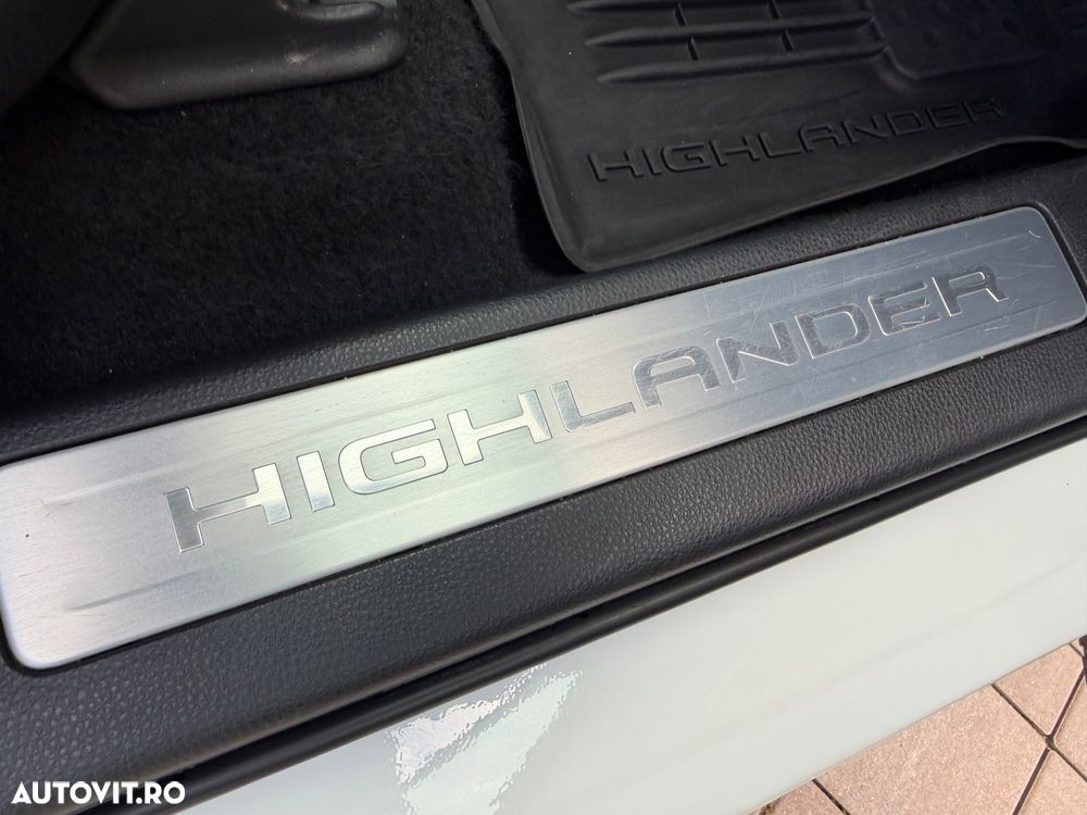 Toyota Highlander 2.5 L Dynamic Force 248CP Executive Metallic - 29