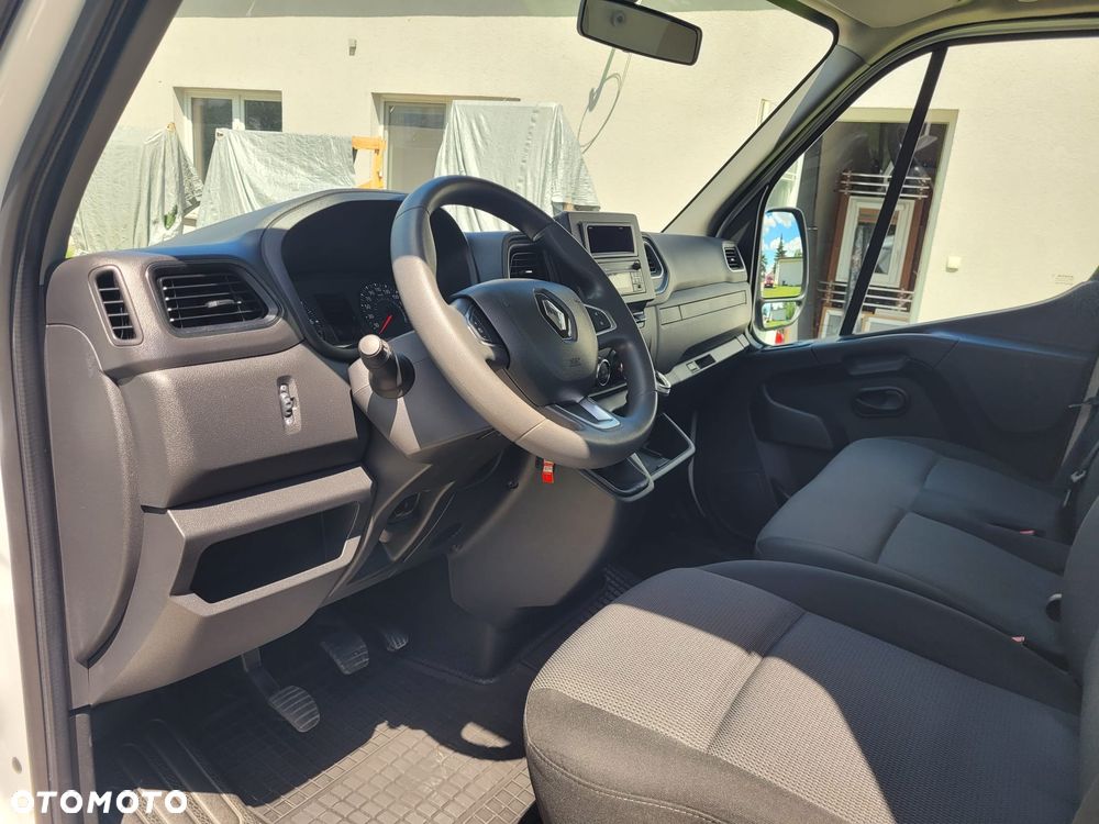 Renault Master - 18