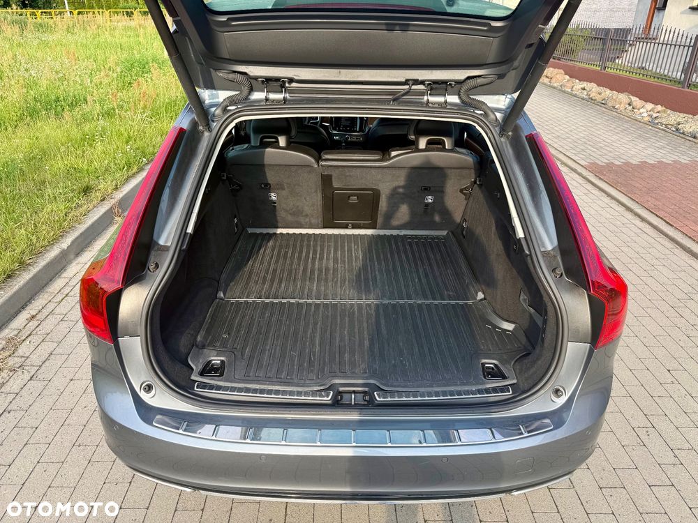 Volvo V90 D5 AWD Geartronic Momentum - 13