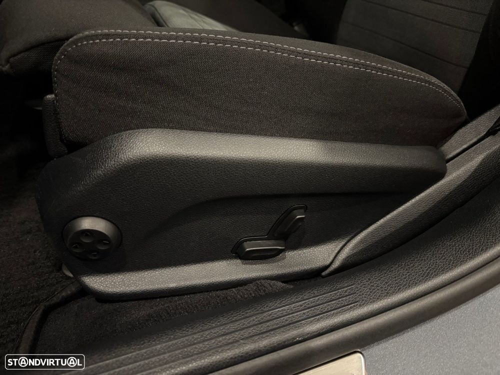 Mercedes-Benz C 200 d Avantgarde - 48