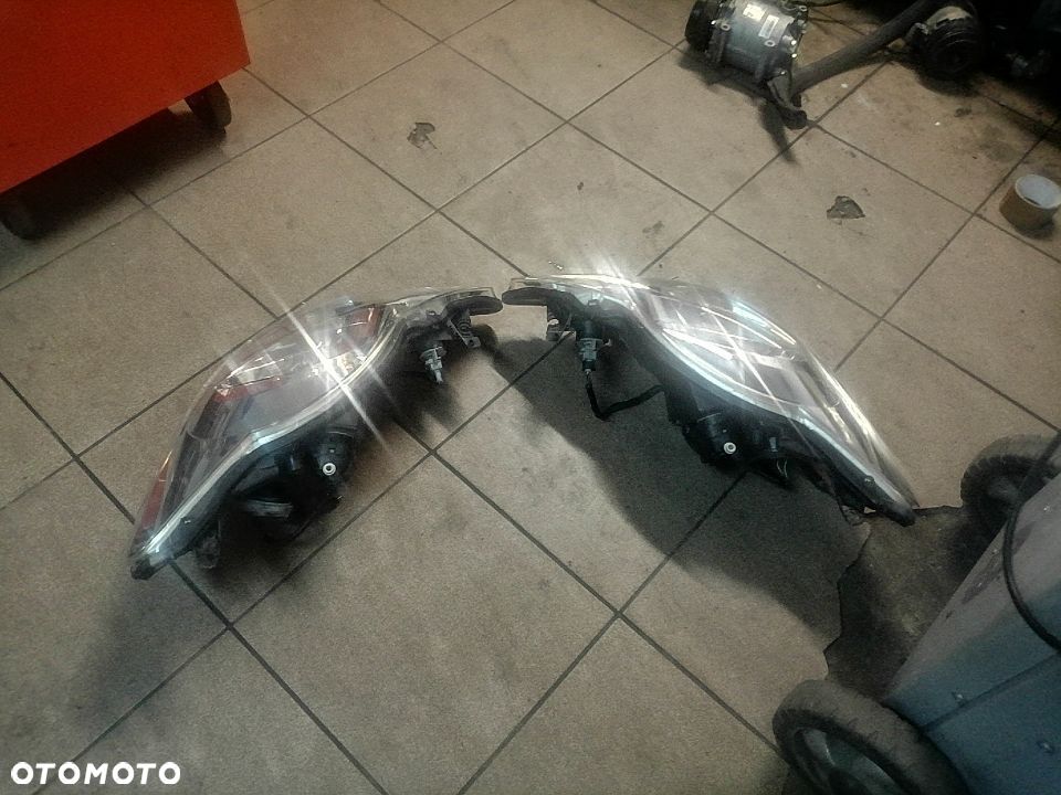 peugeot 107  LAMPA lewa prawa  EUROPA poznan - 3