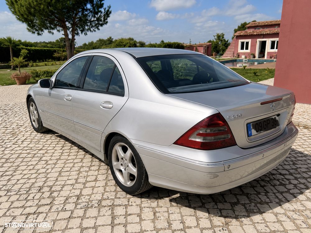 Mercedes-Benz C 220 - 8