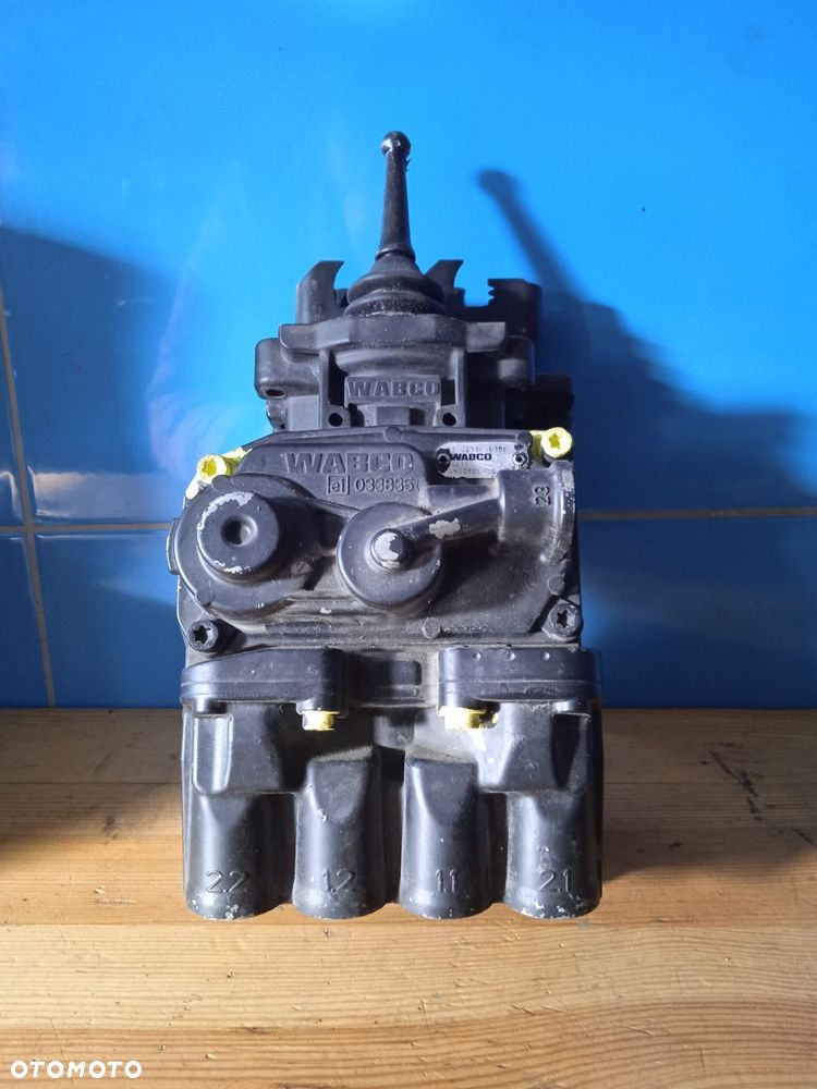 Zawór główny hamulcowy MAN TGL TGM 81521306306 - 1