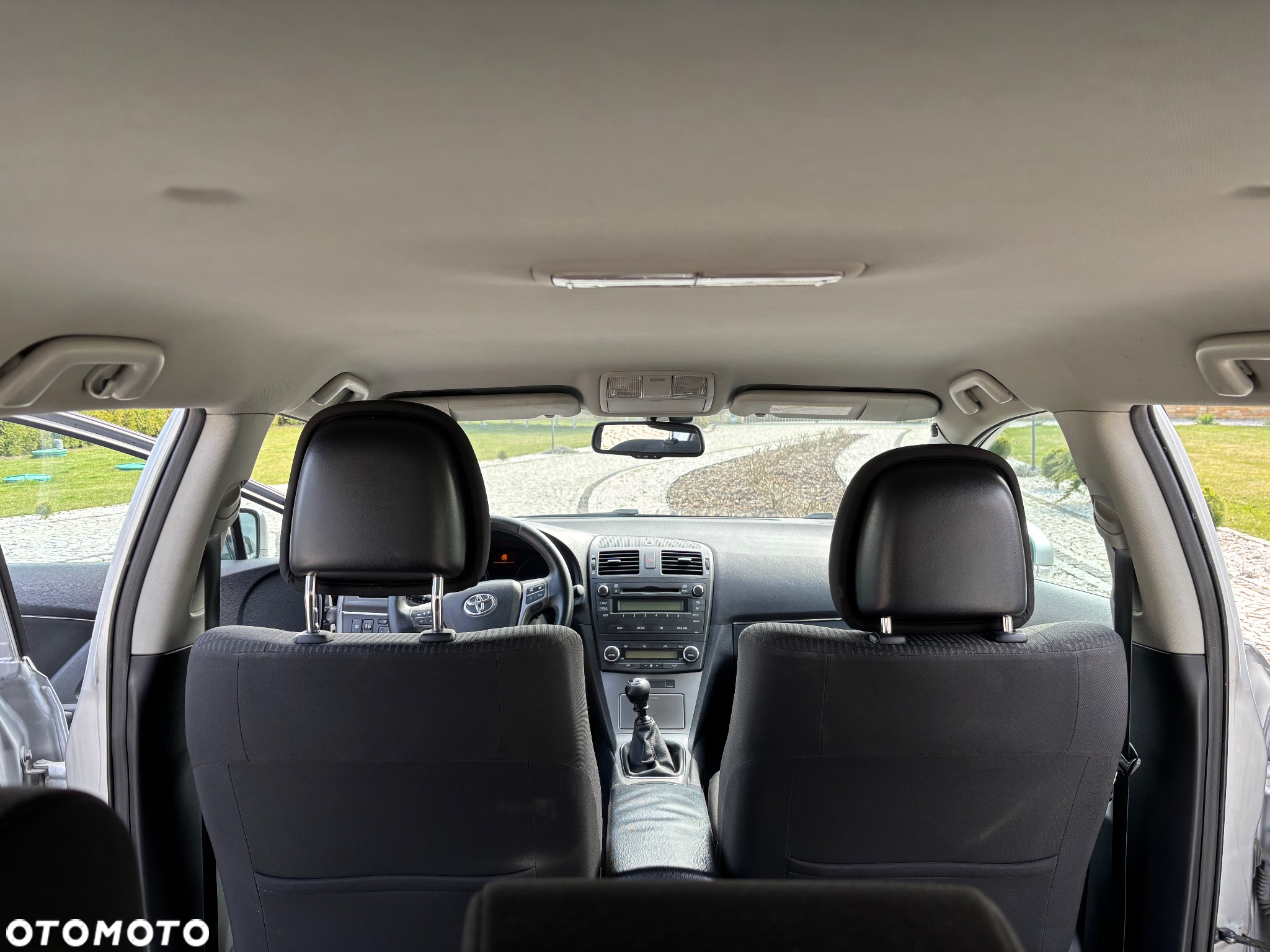 Toyota Avensis 2.0 D-4D Sol - 8