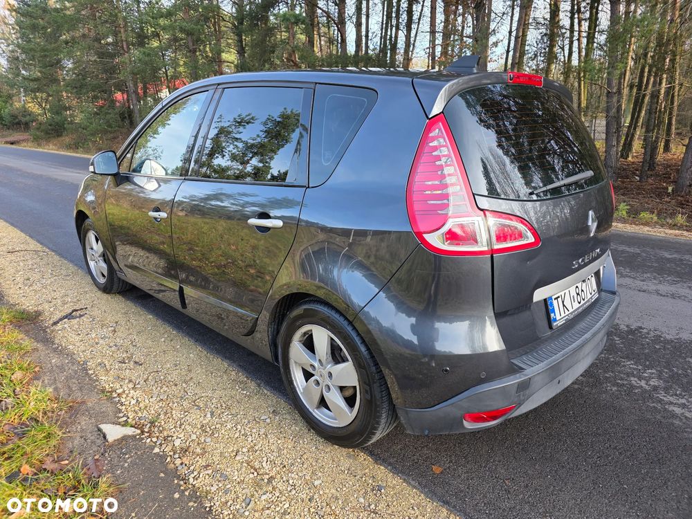 Renault Scenic 1.5 dCi Alize - 8