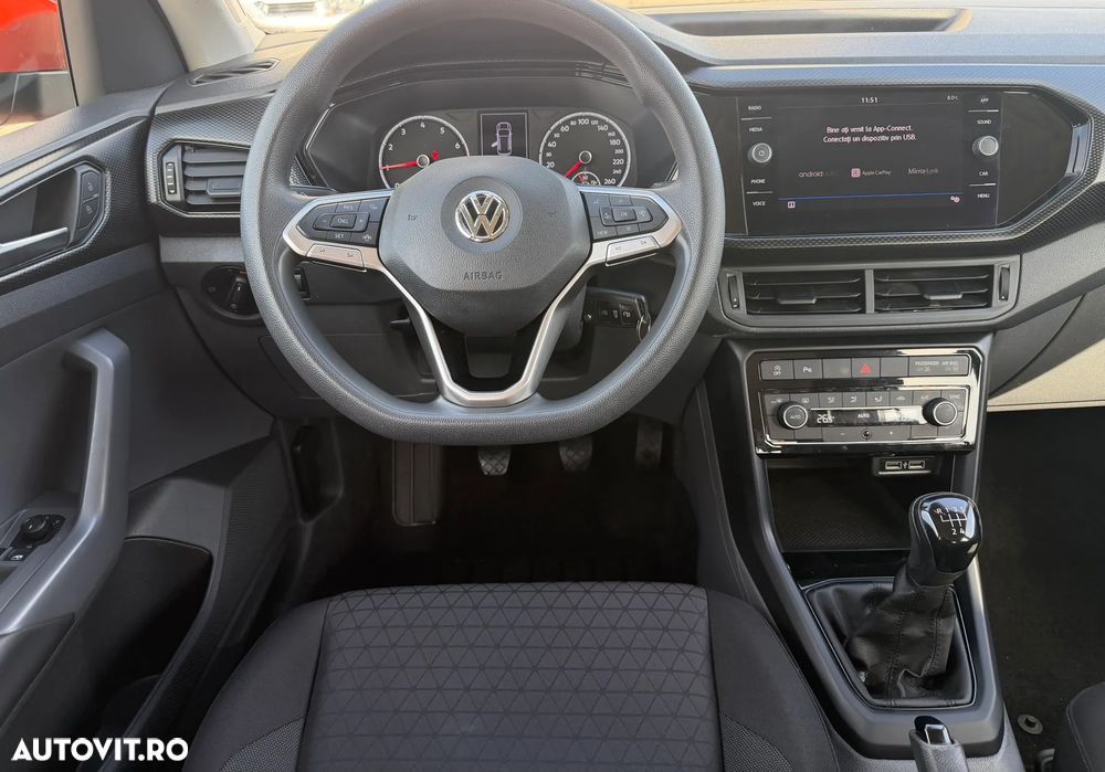 Volkswagen T-Cross - 9