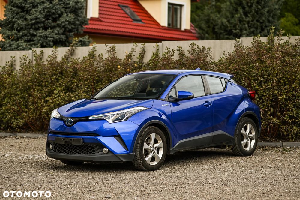 Toyota C-HR Business-Edition - 3