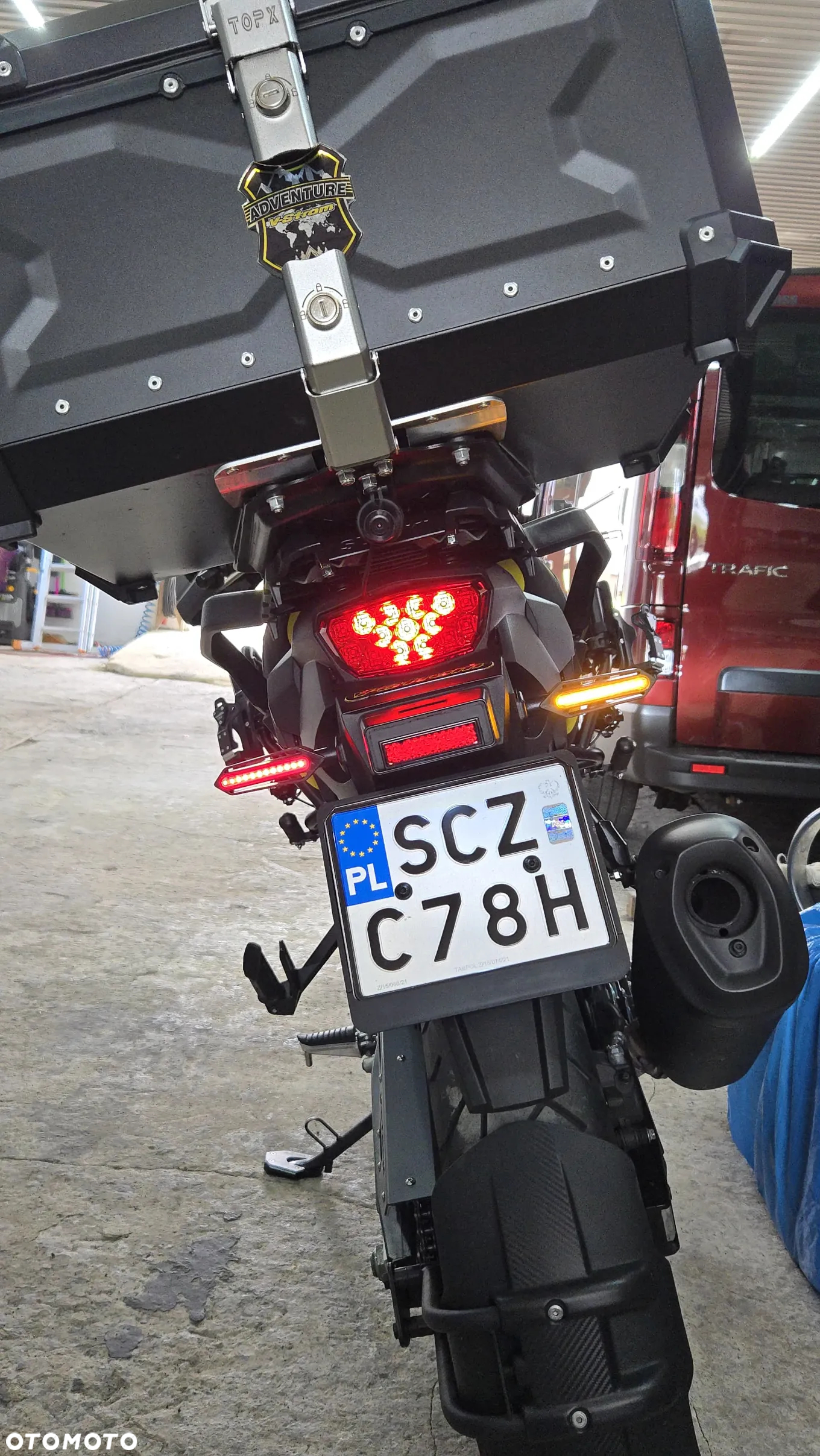 Suzuki V-STROM - 35