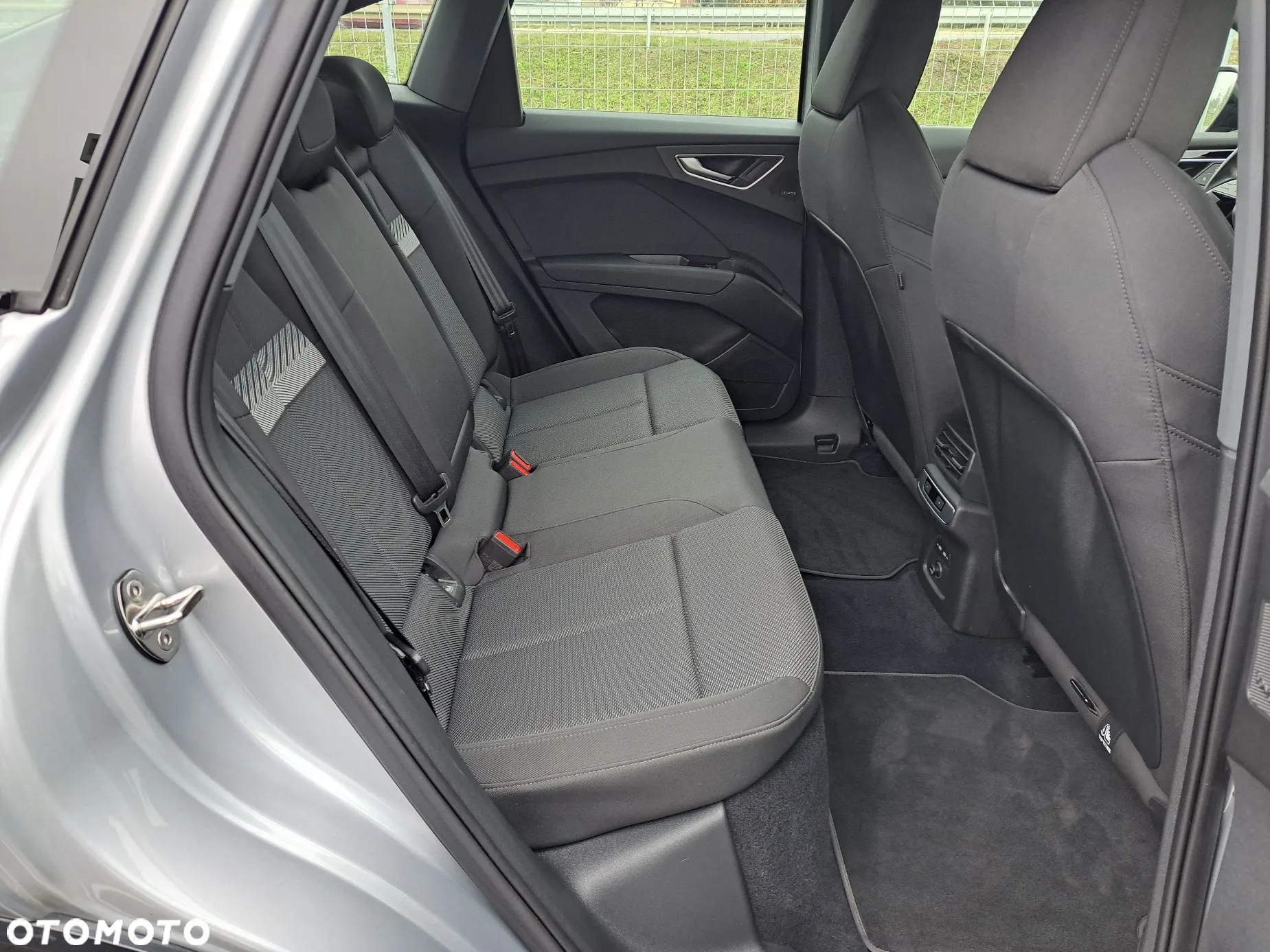 Audi Q4 Sportback - 13