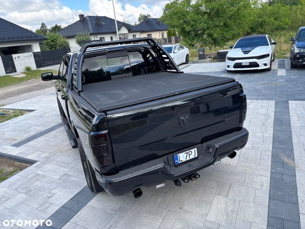 RAM 1500 - 11