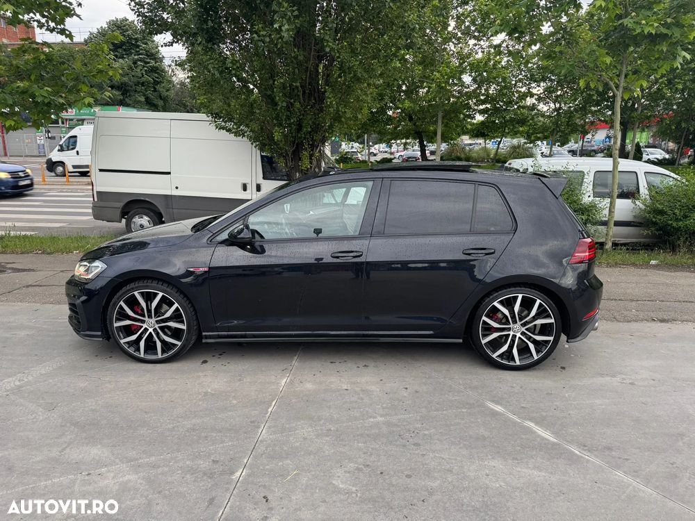 Volkswagen Golf 2.0 TSI DSG GTI Performance - 3